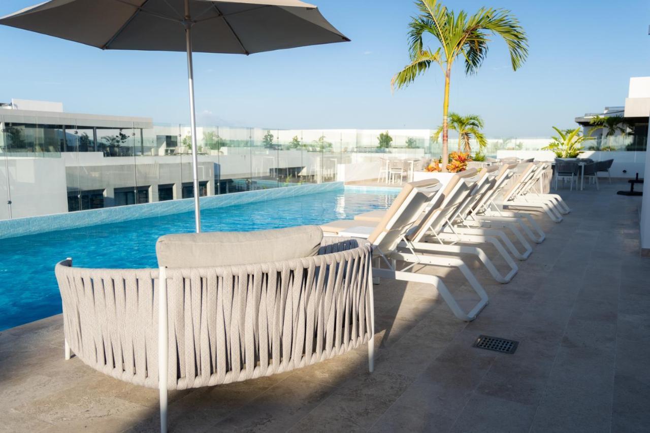 New & Equipped Steps From The With Pool Jacuzzi By Yeah Apartamento